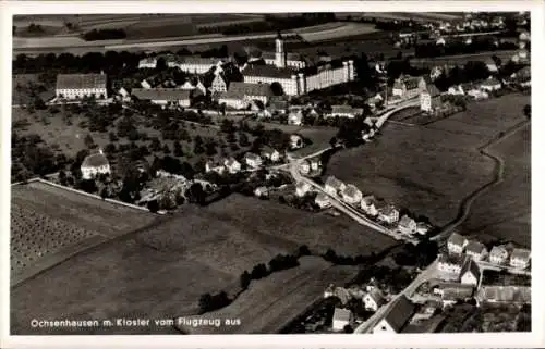 Ak Ochsenhausen in Württemberg, Fliegeraufnahme