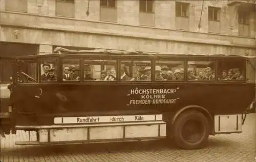 Foto Ak Köln am Rhein, Höchstenbach's-Fremdenrundfahrt, Gruppenfoto