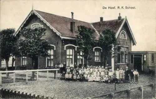 Ak De Hoef Utrecht Niederlande, römisch-katholische Schule