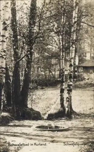 Ak Kurland Lettland, Schwefelbad, Blick auf die Schwefelquelle