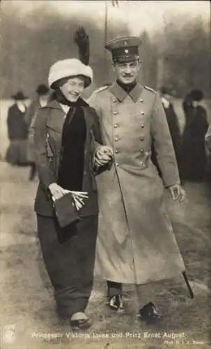 Ak Herzog Ernst August von Braunschweig Lüneburg, Prinzessin Viktoria Luise von Preußen, NPG 4529