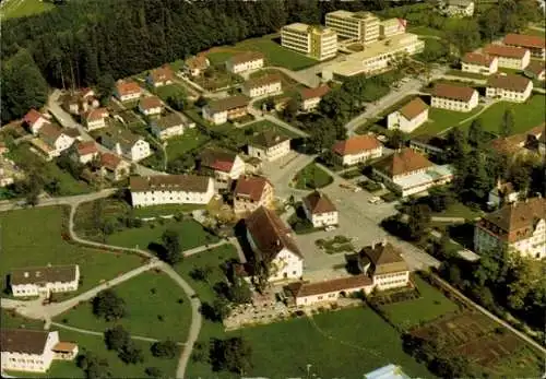 Ak Neutrauchburg Isny im Allgäu, Ortsansicht, Luftaufnahme