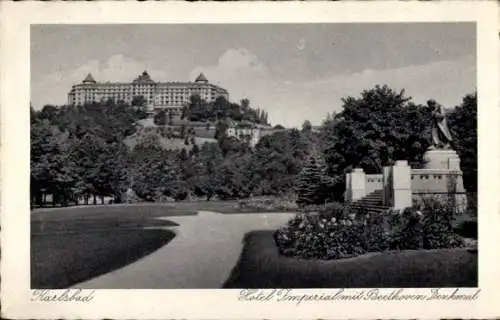 Ak Karlovy Vary Karlsbad Stadt, Hotel Imperial, Beethoven Denkmal