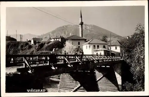 Foto Ak Višegrad Bosnien Herzegowina, Brücke, Minarett
