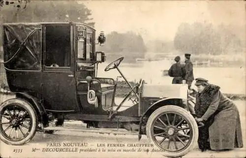 Ak Paris Nouveau, Les Femmes Chauffeur, Mme Decourcelle