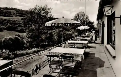 Ak Waldbreitbach an der Wied, Waldhaus Elsbachtal, Terrasse