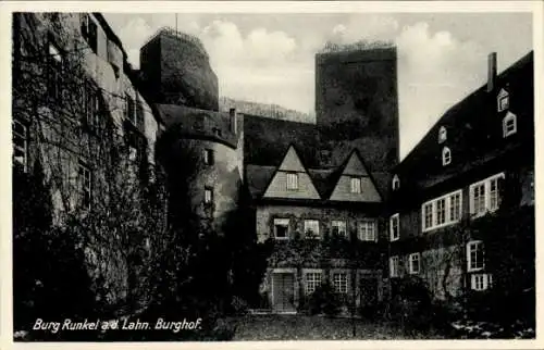 Ak Runkel an der Lahn, Burg, Burghof