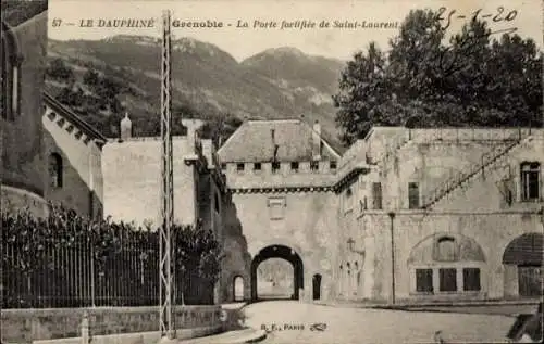 Ak Grenoble Isère, La Porte fortifiee de Saint-Laurent