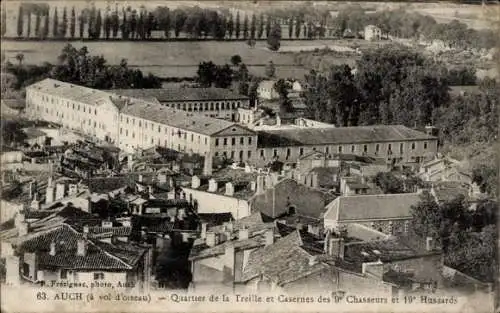 Ak Auch Gers, Quartier de la Treille, Casernes des 9e Chasseurs et 19e Hussards