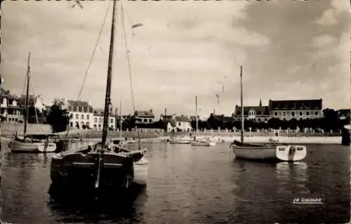 Ak Locquirec Finistère, Le port