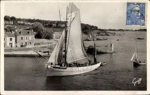 Ak Concarneau Finistère, Entree du Port