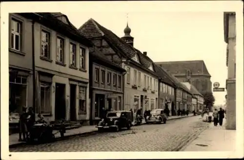 Ak Malchin in Mecklenburg, Steinstraße, Autos