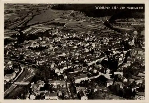 Ak Waldkirch im Breisgau Schwarzwald, Fliegeraufnahme