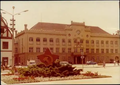 Foto Zwickau in Sachsen, Straße, Passanten, Rathaus