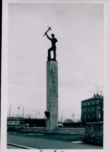 Foto Zwickau in Sachsen, Denkmal der Arbeit