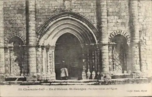 Ak Saint Georges Ile d’Oléron Charente Maritime, Portique roman de l'Eglise