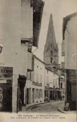 Ak La Rochefoucauld Charente, Rue Liancourt, Fleche de l'Eglise