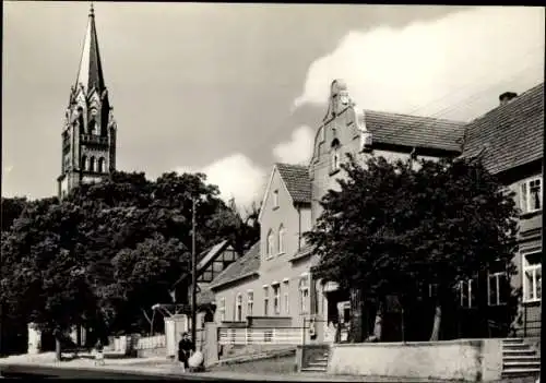 Ak Röbel an der Müritz, Straße der Einheit, Kirchturm