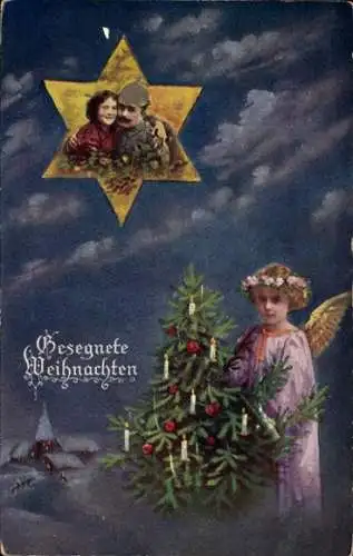 Künstler Ak Frohe Weihnachten, Engel mit Tannenbaum, Soldat mit seiner Frau