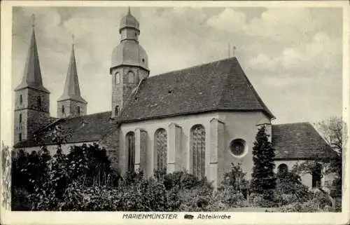 Ak Marienmünster Westfalen, Teilansicht der Abteikirche, Türme