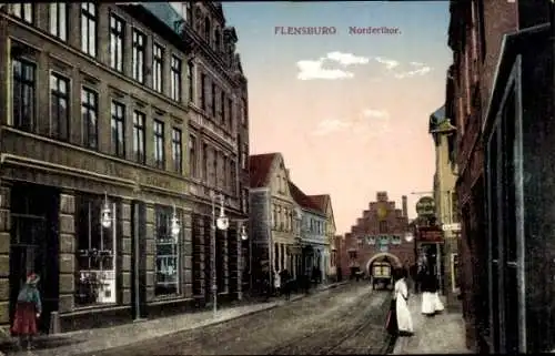 Ak Flensburg in Schleswig Holstein, Nordertor, Geschäfte