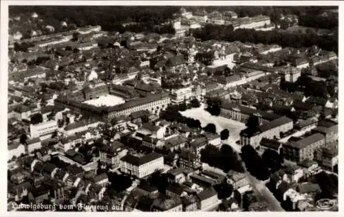 Ak Ludwigsburg in Württemberg, Fliegeraufnahme