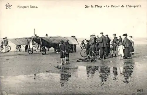 Ak Nieuport Bains Nieuport Westflandern, Strand, Abflug des Flugzeugs