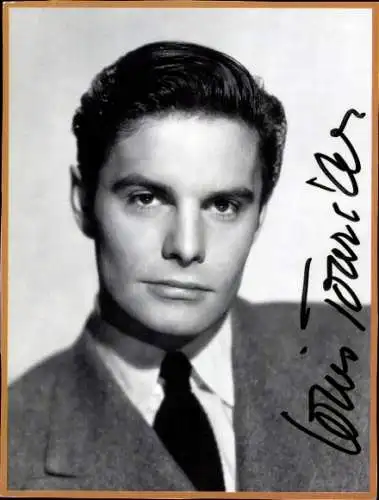 Ak Schauspieler Louis Jourdan, Portrait, Autogramm