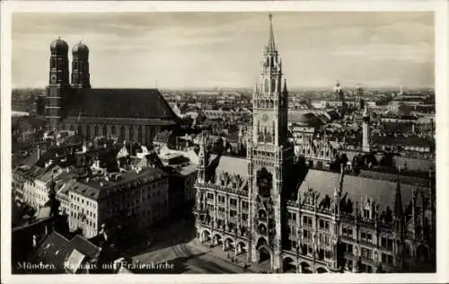 Ak München, Rathaus, Frauenkirche