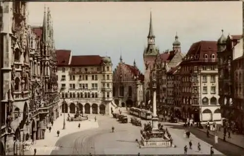 Ak München, Marienplatz, Straßenbahn, Säule