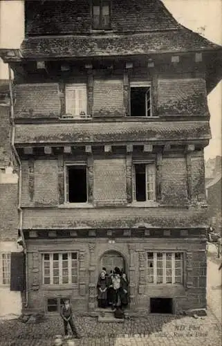 Ak Carhaix Finistère, altes Haus aus dem 16. Jahrhundert