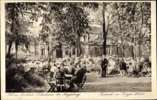 Ak Bad Elmen Salzelmen Schönebeck an der Elbe, Kurpark vor Voigts Hotel