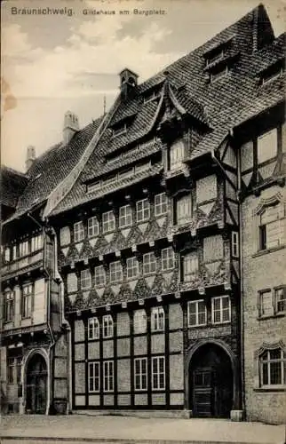 Ak Braunschweig in Niedersachsen, Gildehaus, Burgplatz