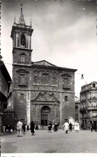 Ak Oviedo Asturias Spanien, Kirche