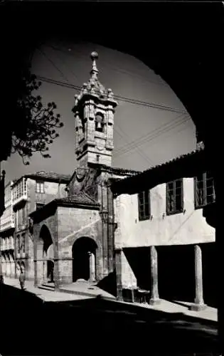 Ak Santiago de Compostela Galizien Spanien, Rue Nueva, Iglesia Santa Maria