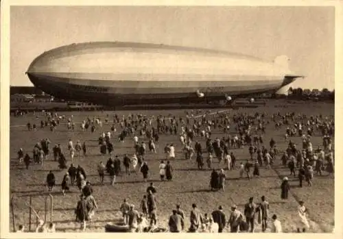 Ak Landung in der Heimat, Luftschiff D-LZ127 Graf Zeppelin