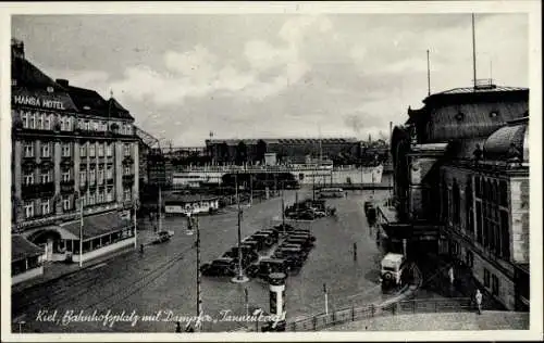 Ak Kiel, Bahnhofsplatz mit Dampfer Tannenberg, Seedienst Ostpreußen, Hansa Hotel