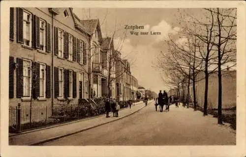 Ak Zutphen Gelderland, Straße nach Laren