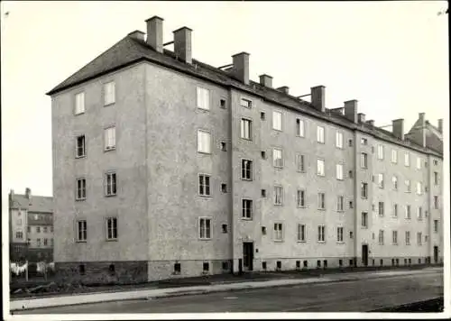 Foto Zwickau in Sachsen, Rosa-Luxemburg-Straße, Wohnhäuser, Siedlung