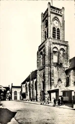 Ak Neauphle le Chateau Yvelines, Kirche