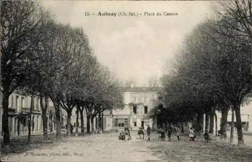 Ak Aulnay Charente Maritime, Place du Canton