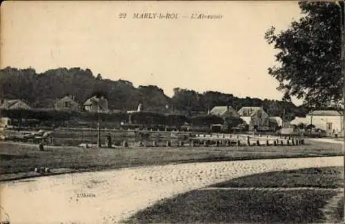 Ak Marly le Roi Yvelines, Le Abreuvoir