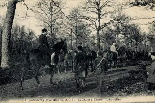 Ak Rambouillet Seine-et-Oise Yvelines, Foret, La Chasse a Courre, L'Assemblee, Jagd