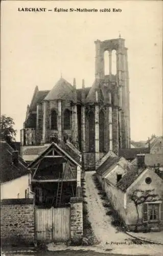 Ak Larchant Seine-et-Marne, St-Mathurin-Kirche