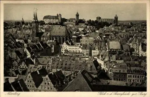 Ak Nürnberg in Mittelfranken, Blick von der Lorenzkirche zur Burg