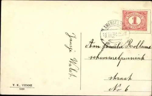 Ak Glückwunsch Neujahr, frau zieht Kinder auf einem Schlitten