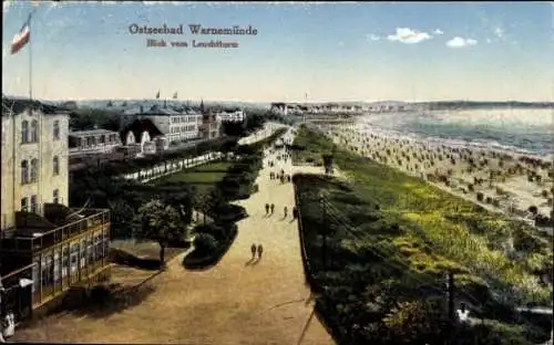 Ak Ostseebad Warnemünde Rostock, Strand vom Leuchtturm gesehen, Promenade