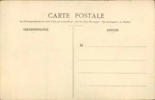 Lied Ak Tonton et Tantine, Gueny, salutierende Frau in Uniform