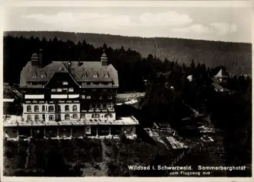 Ak Bad Wildbad im Schwarzwald, Fliegeraufnahme, Sommerberghotel