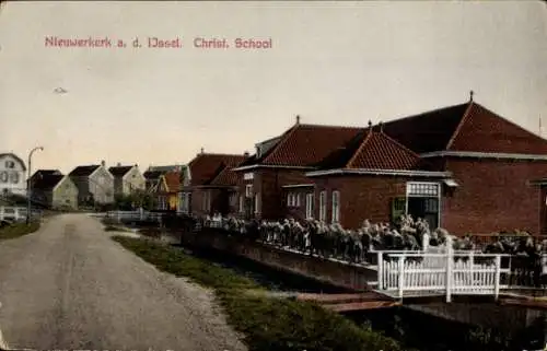 Ak Nieuwerkerk aan den IJssel Südholland, Christl. Schule